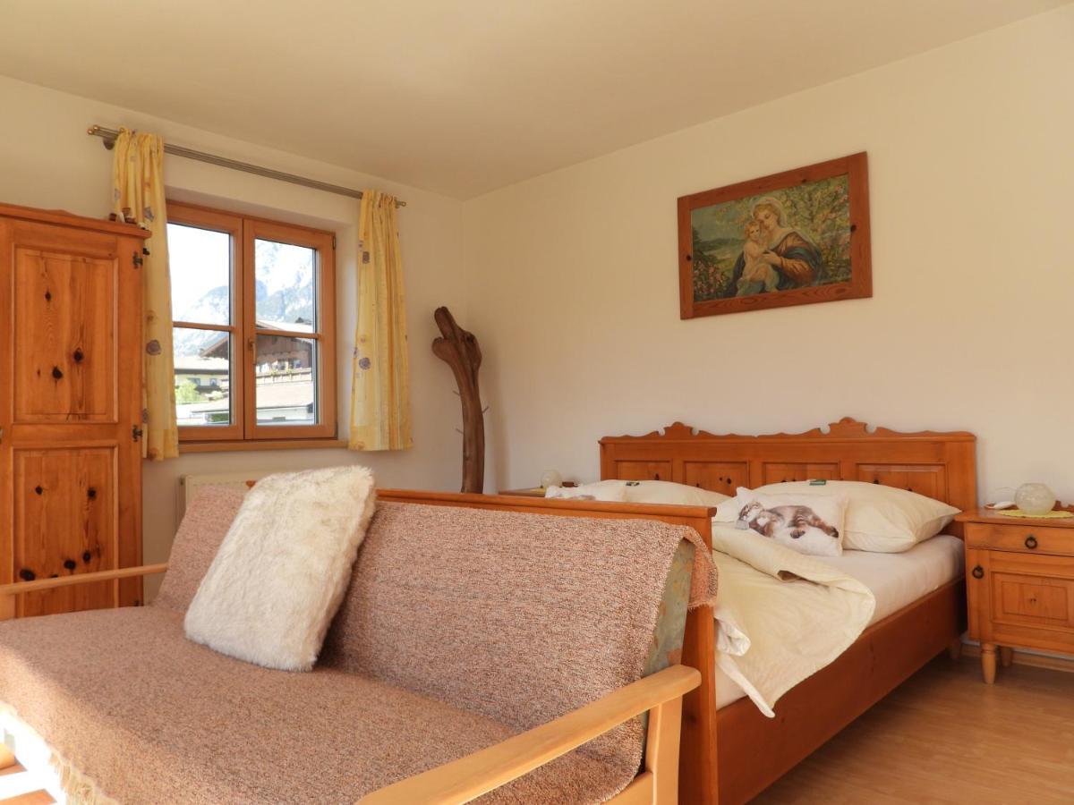 Bio-Bauernhof Einberghof Apartment Pfarrwerfen Exterior photo